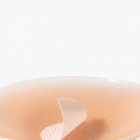 Close-up of the silicone cover center contact area