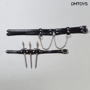 DMTOYS DP008 Classic Black miniature double waist strap with chains and thigh band holding three blade-shaped props