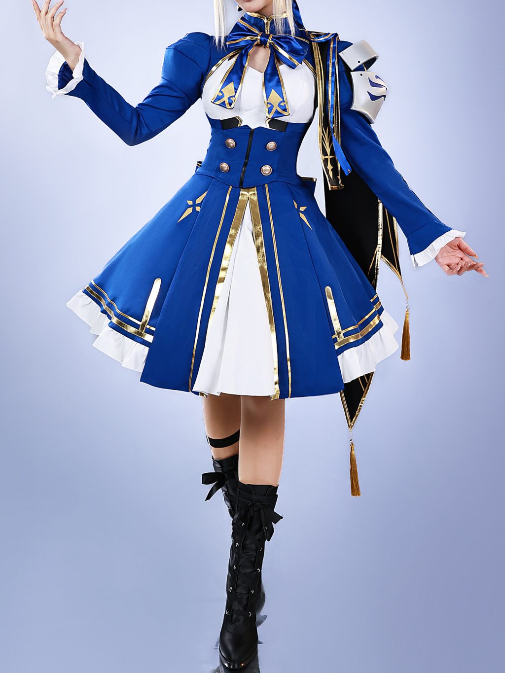 Blue and gold Saber costume worn from the front