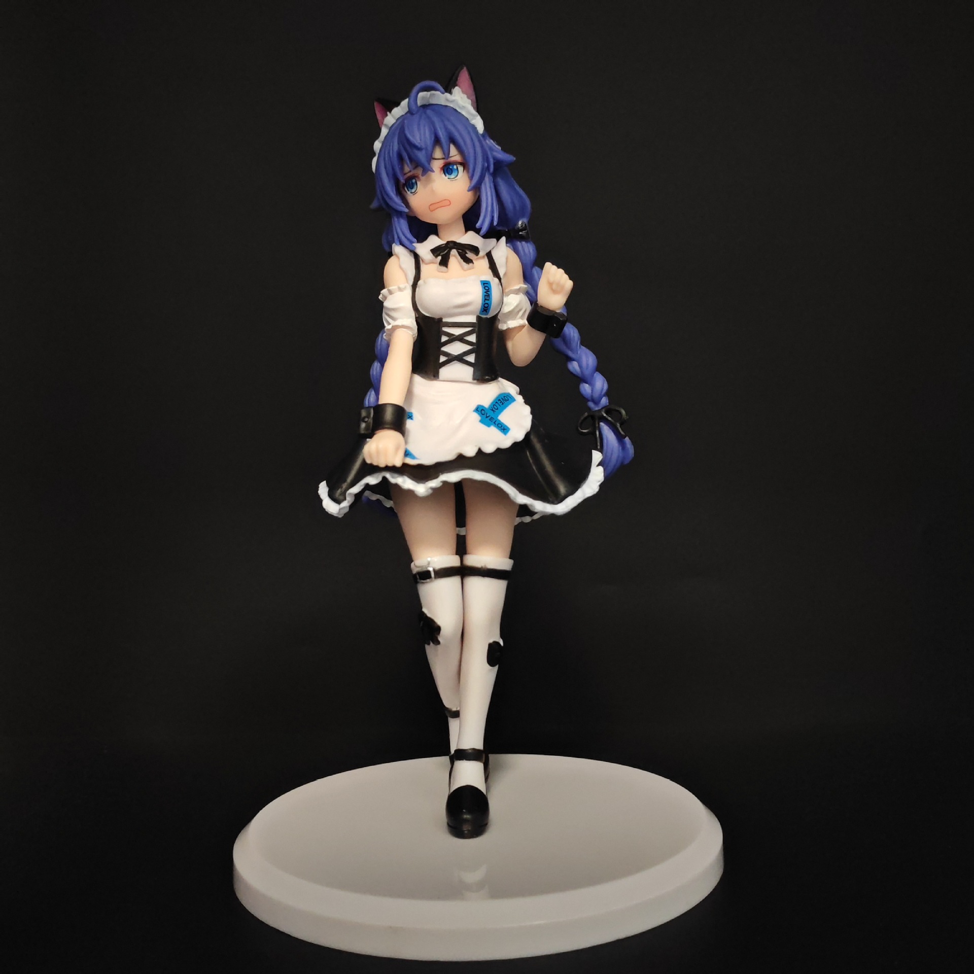 Standing Roxy cat-maid figurine with white round base