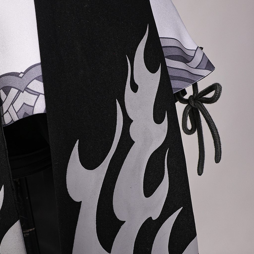 Gray sweeping pattern and tied side panel on female Rover costume