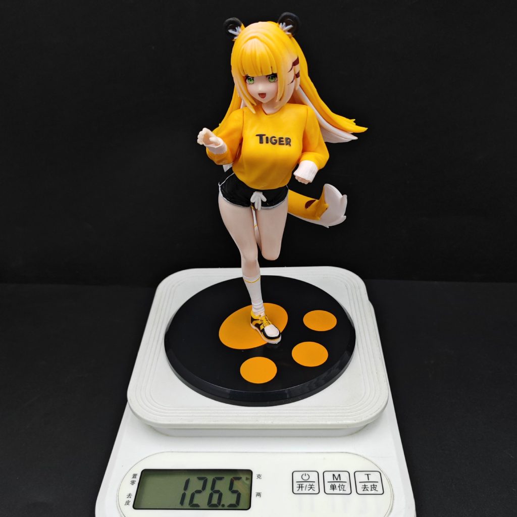 Bagged Ju Fufu figure and separate black circular display base