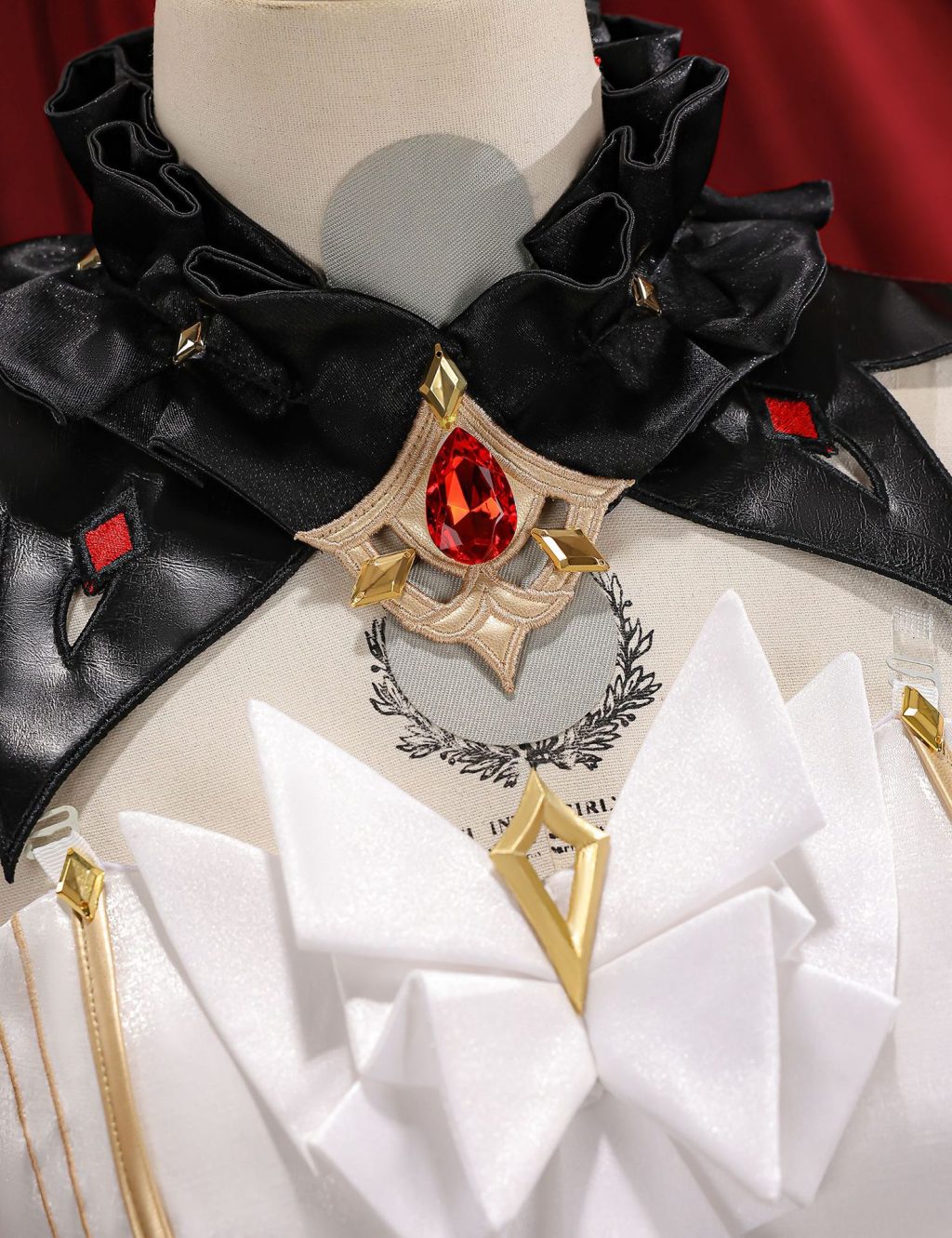 Sandrone costume black ruffled collar and red jewel ornament