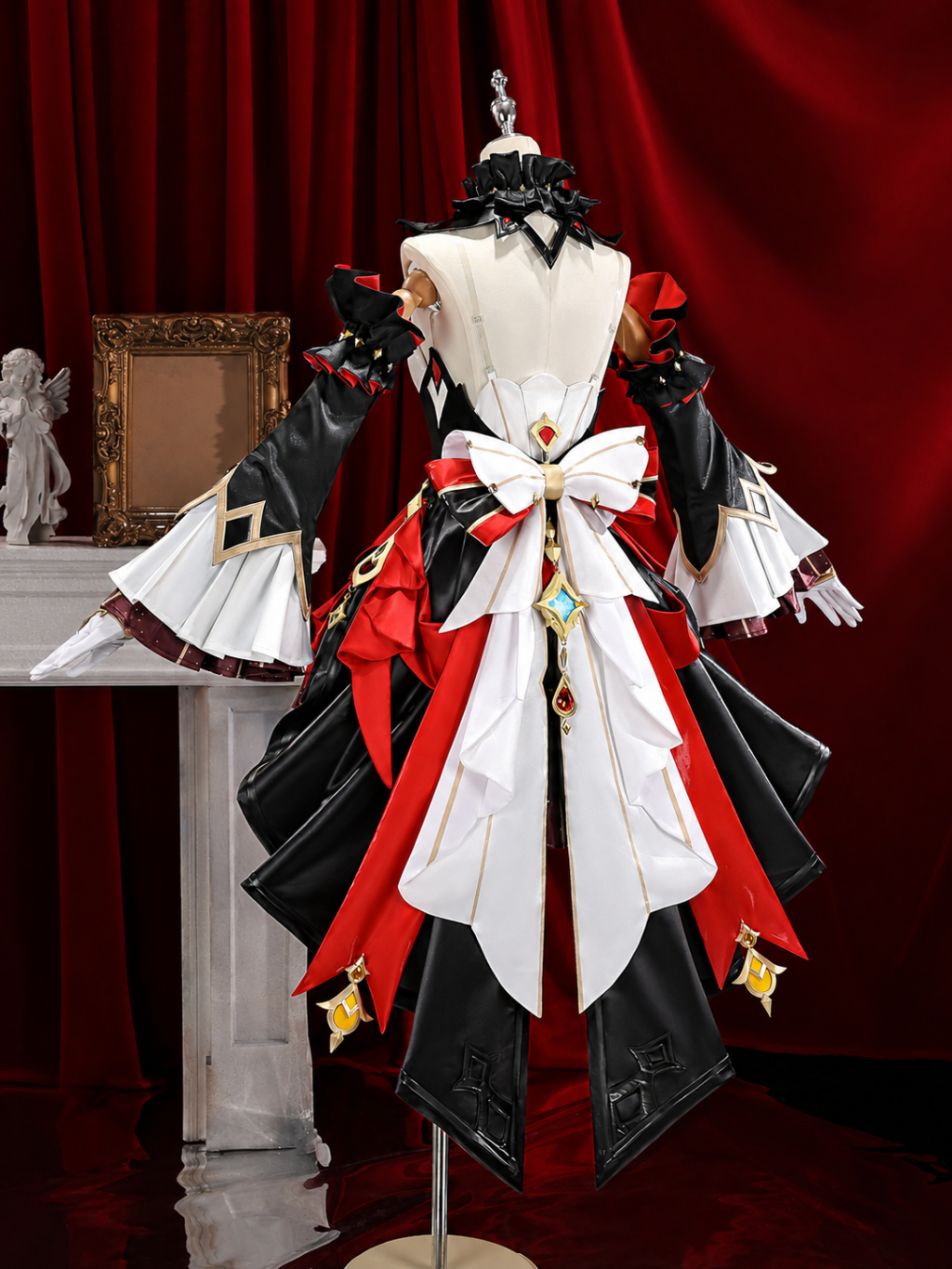 Rear of Sandrone costume showing the bow and layered trailing panels