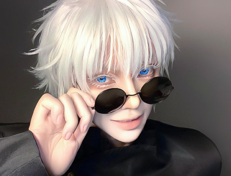 Short white wig and round black glasses styled with uniform