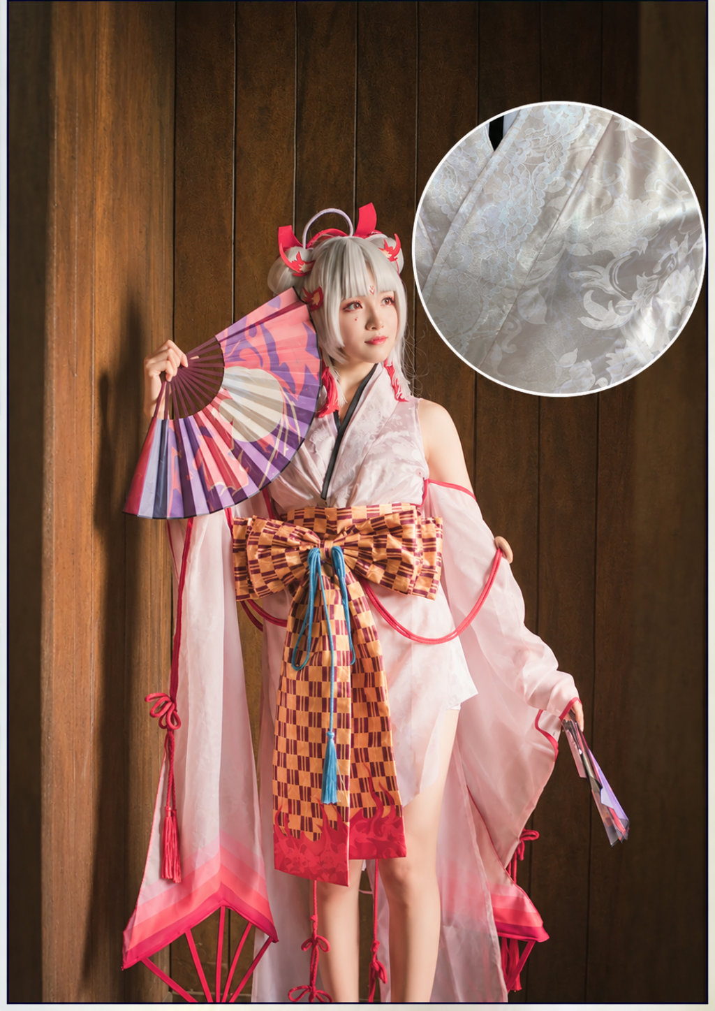 Shiranui costume front view with pale patterned neckline and red-trimmed sleeves