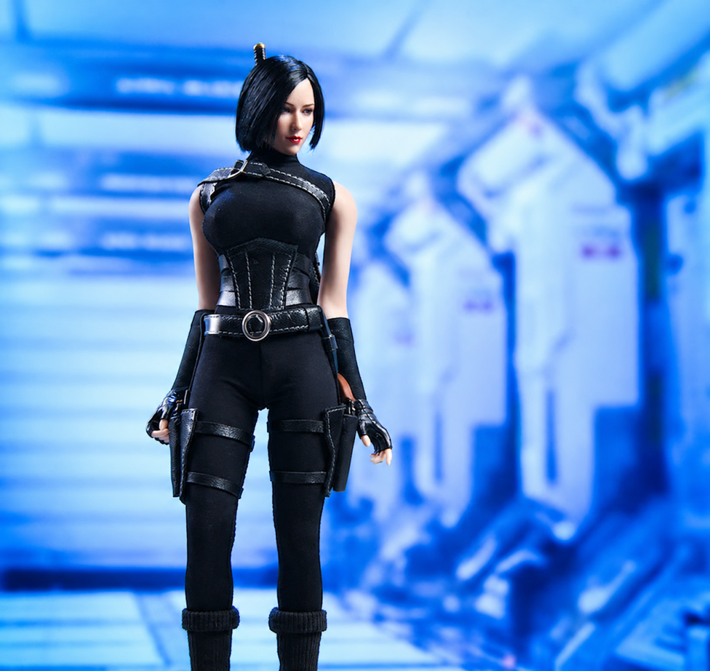 VSTOYS 1:6 black assassin figure outfit, front view; display figure and weapons not included